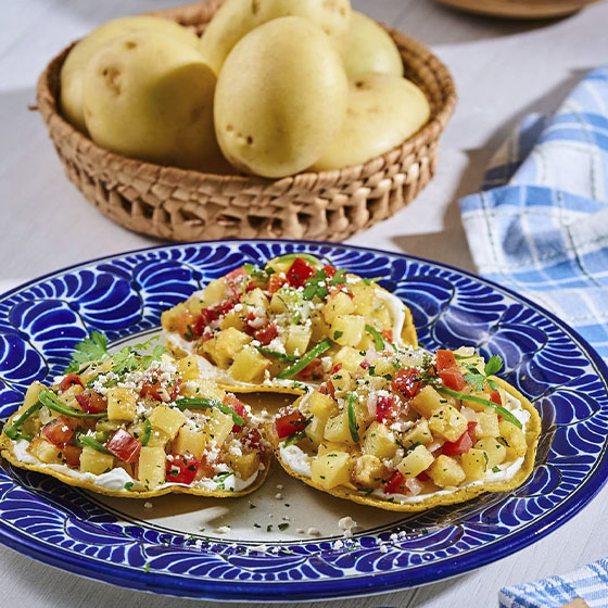 Tostadas Papas a la Mexicana